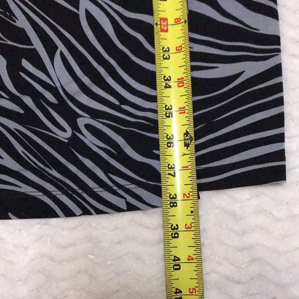NWT Mesmerize faux wrap dress - Picture 12 of 16